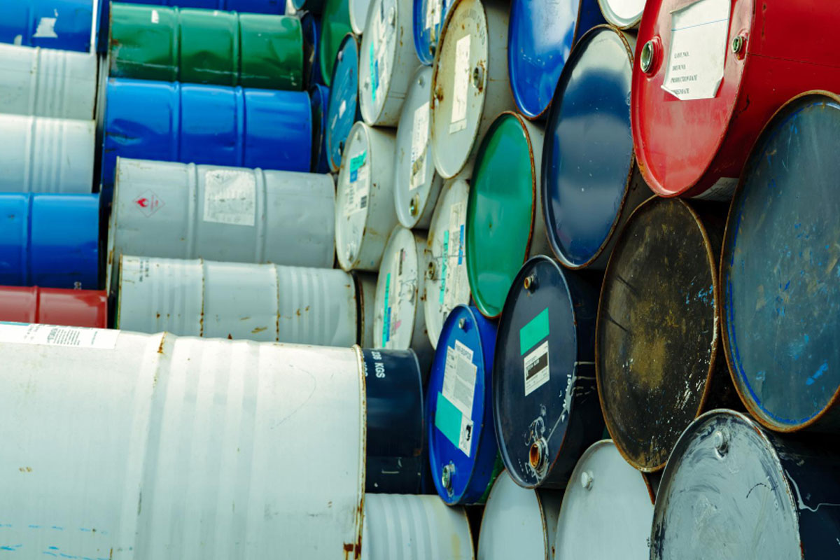 מחסן חומרים מסוכנים: בטיחות לפני הכל