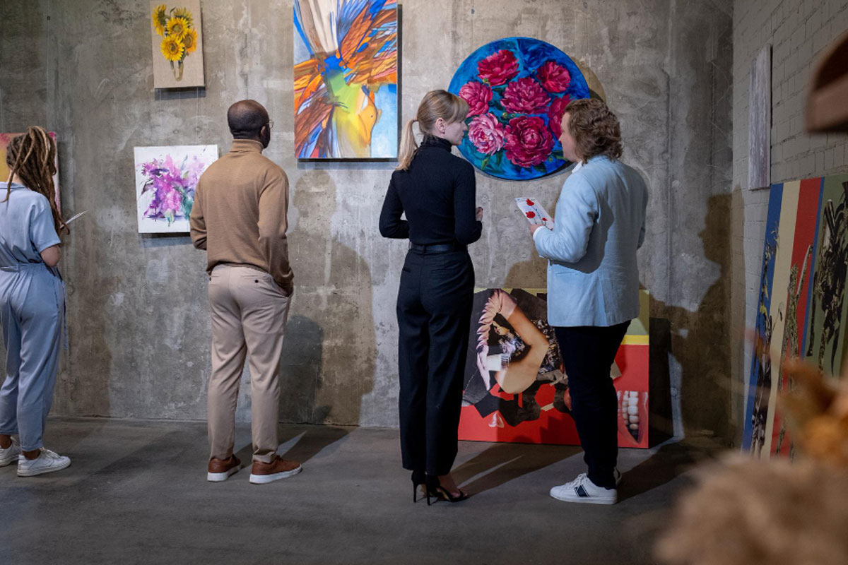 אמנות בחדרה ועמק חפר: נוף, קהילה והשראה