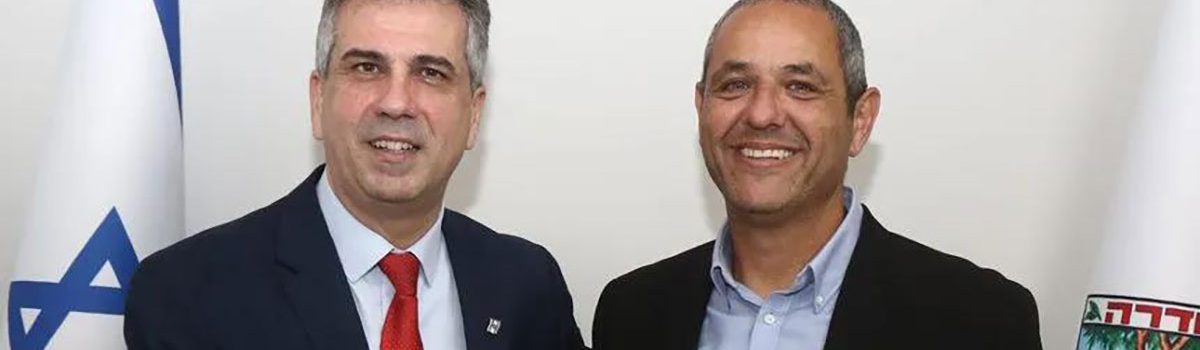 בשורה לתושבי חדרה - השר אלי כהן ממשיך בהסבות תחנות הכוח לגז טבעי.