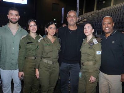 שיא משתתפים: 1000 בני ובנות נוער בכנס המתגייסים העירוני של חדרה